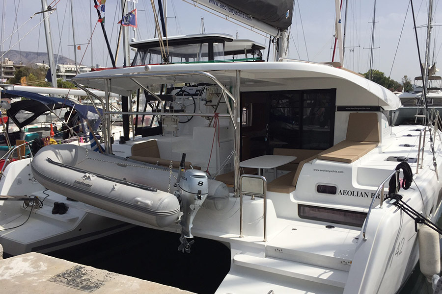 Aeolian Breeze - Lagoon 42