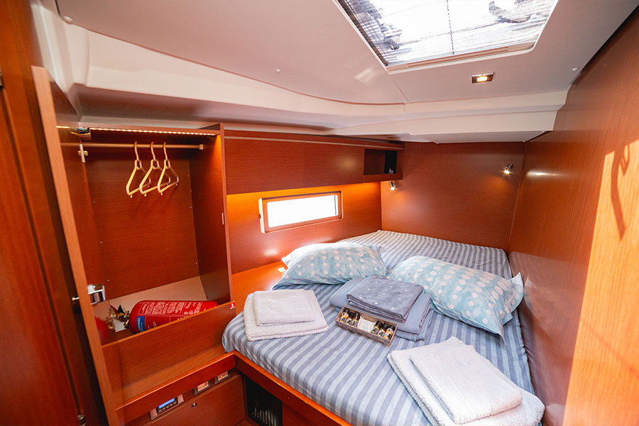 Aeolian Muse - Oceanis 51.1