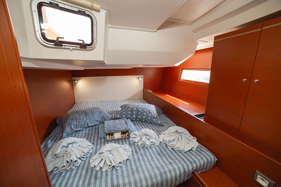 Aeolian Muse - Oceanis 51.1